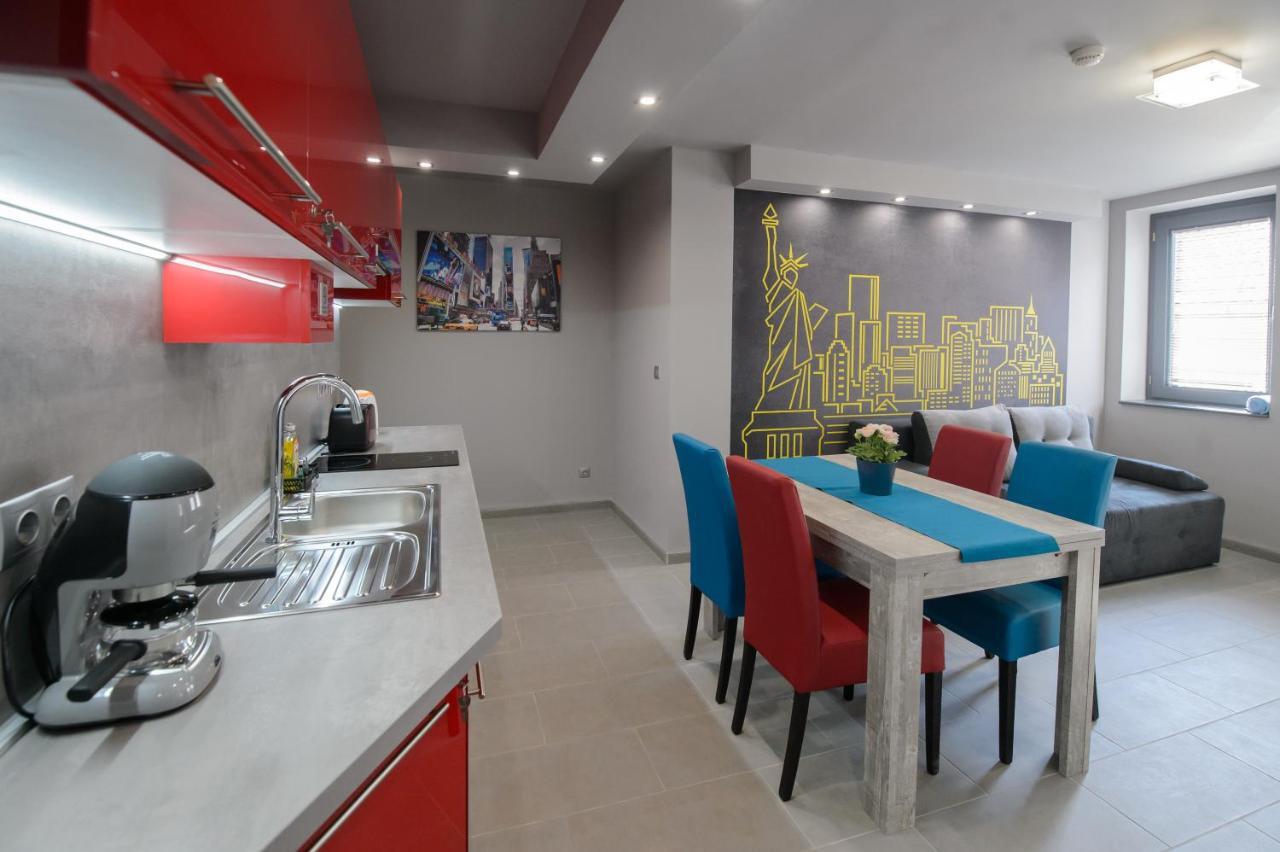 Hr Apartmanhaz Eger Exterior photo