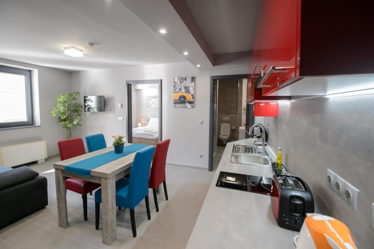 Hr Apartmanhaz Eger Exterior photo